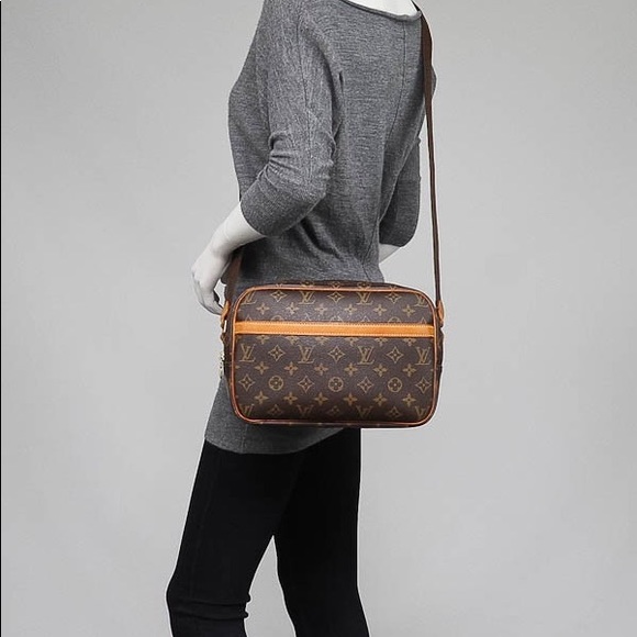louis vuitton reporter bag